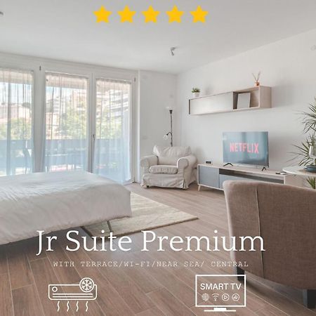 Jr Suite Premium - Terrace - Wi-Fi - Public Parking Triëst Buitenkant foto